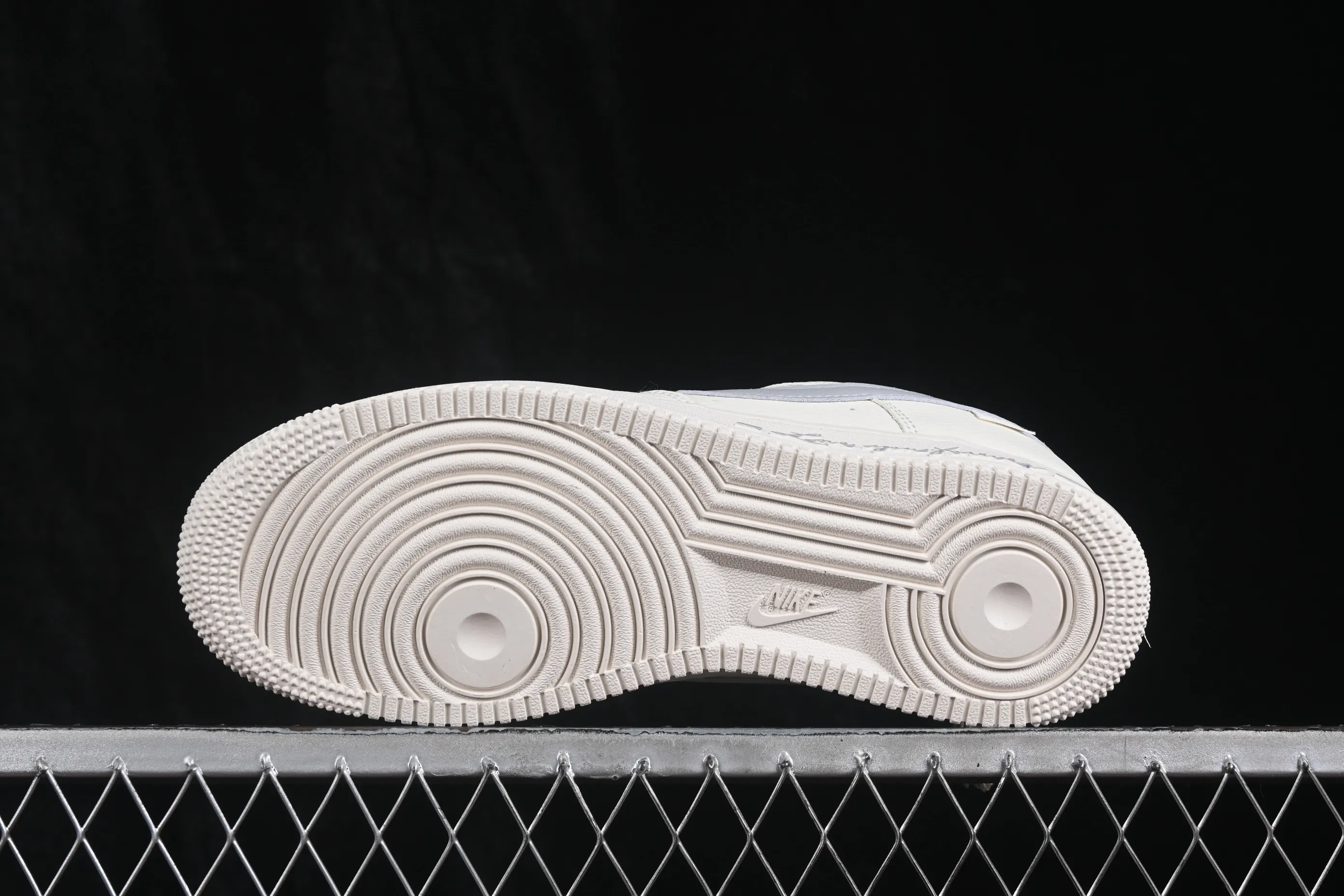 All categories Nk Air Force 1 Air Force series Nk Air Force 1 Low Air Force low-top Nike Air Force 1'07 Low joint model Air Force 1 low-top casual sneakers DN9688-143